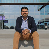 Creating Change and Capturing Value for Customers